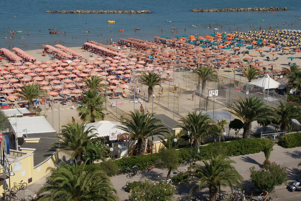 Casa Vacanze Villa Spina San Benedetto del Tronto Exterior photo
